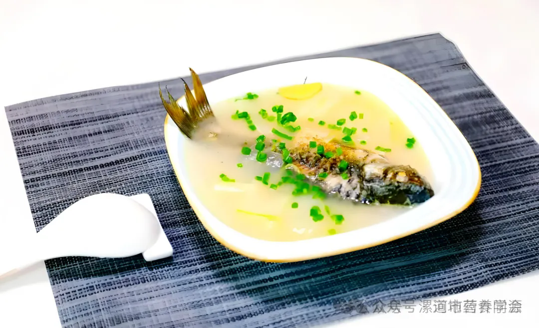 【营养在线】午餐养胃术：吃对三餐，胜过药补