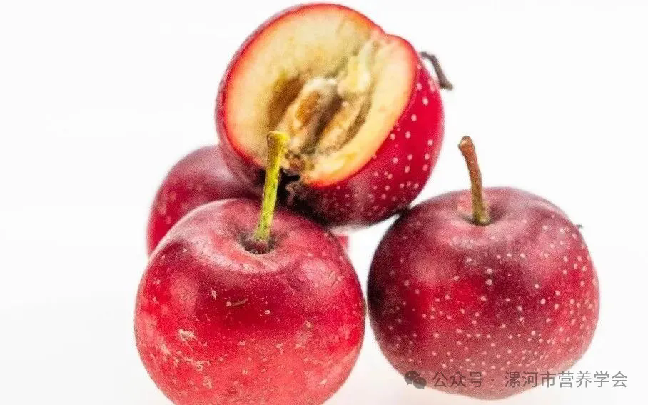 【营养在线】多吃1颗，结石可能增大1圈！这种“小红果”正大量上市，但越爱吃的人越要远离